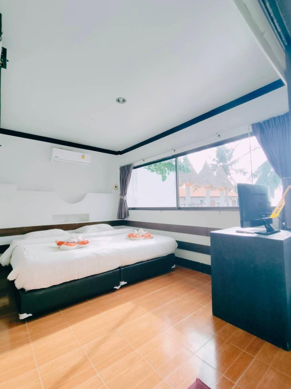 Simple Life Talay & Divers Resort Ko Tao Buitenkant foto