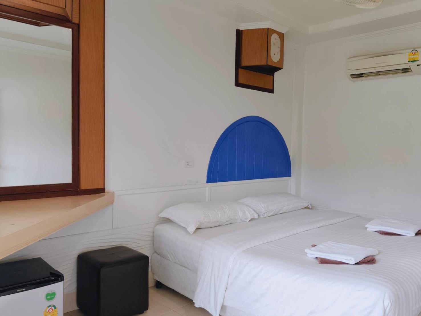 Simple Life Talay & Divers Resort Ko Tao Buitenkant foto