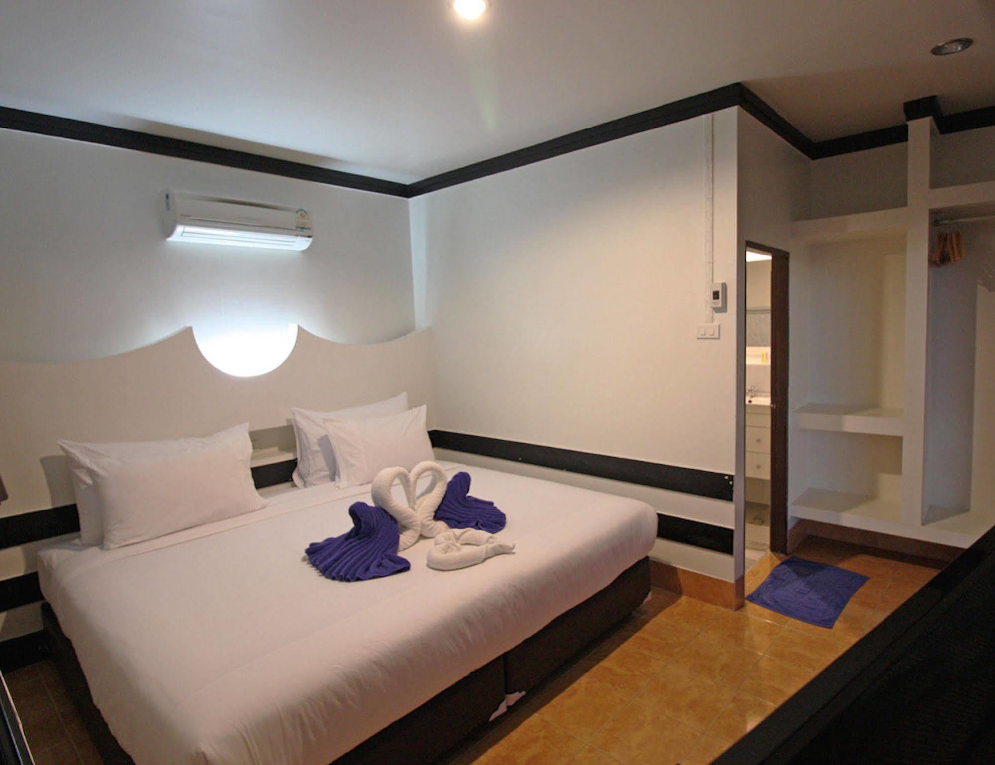 Simple Life Talay & Divers Resort Ko Tao Buitenkant foto
